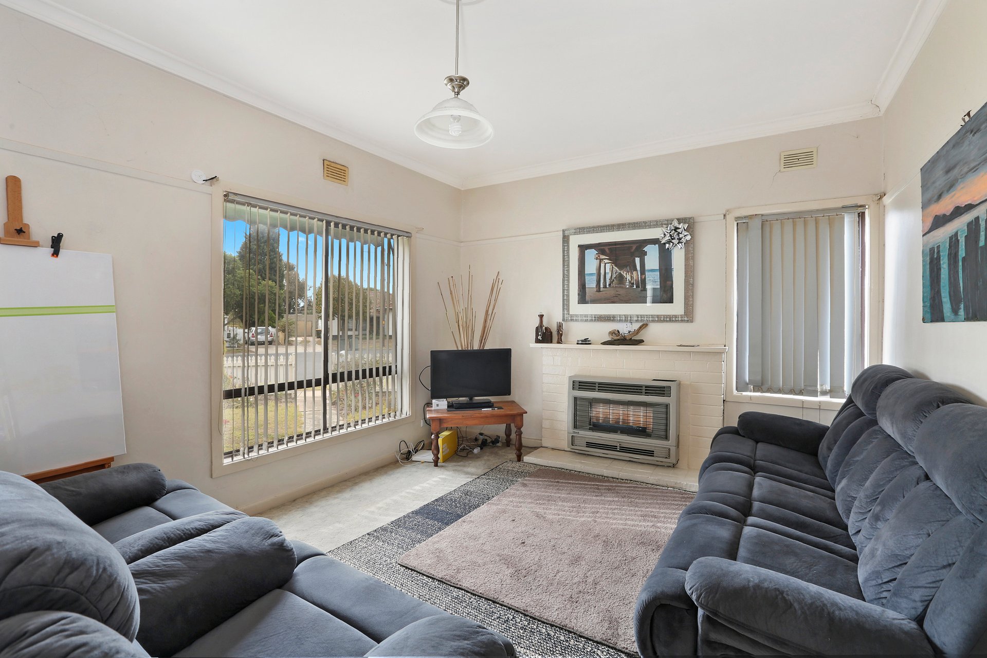 2 Birdsey Street, Thomson image 2