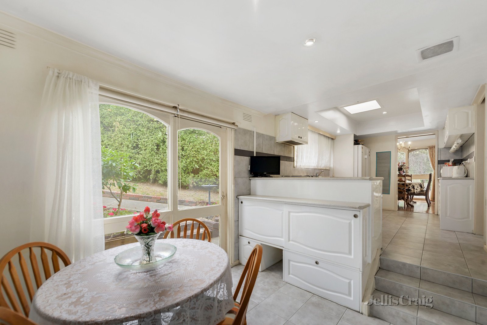 2 Birrakay Court, Greensborough image 5