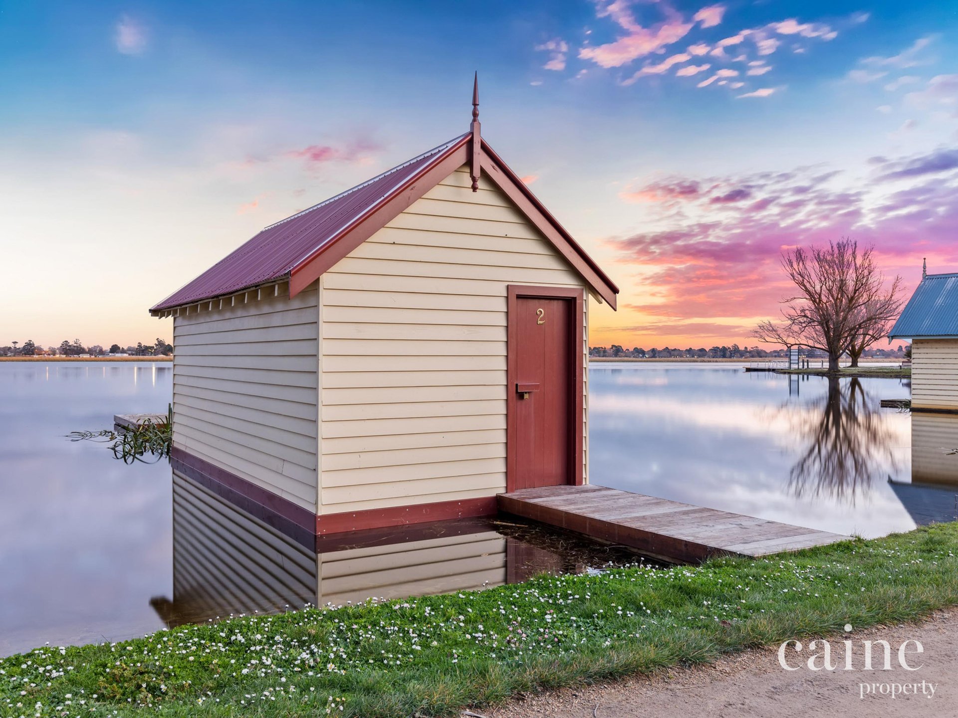 2 Boat Shed Wendouree Parade, Lake Wendouree image 4