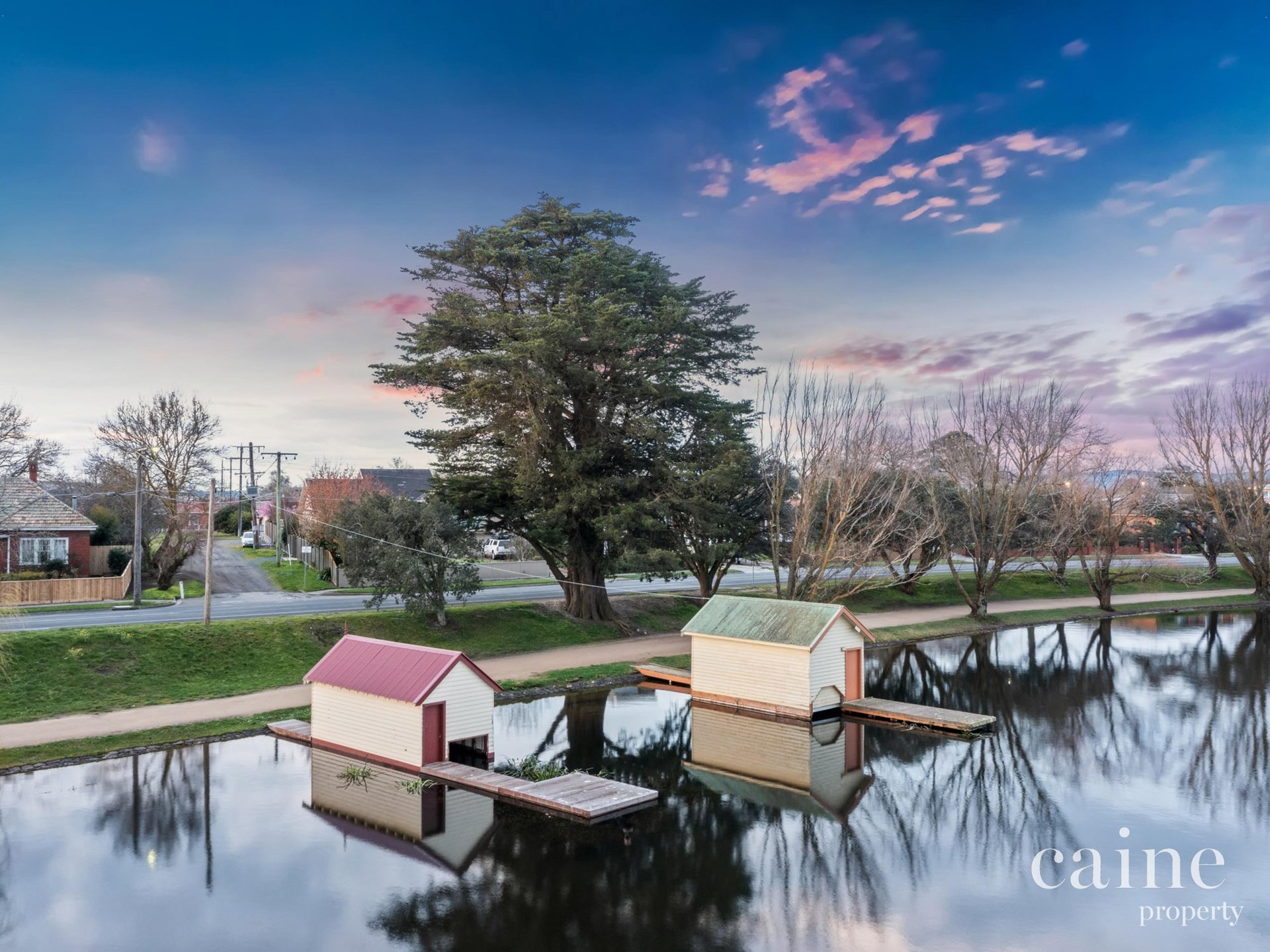 2 Boat Shed Wendouree Parade, Lake Wendouree image 7