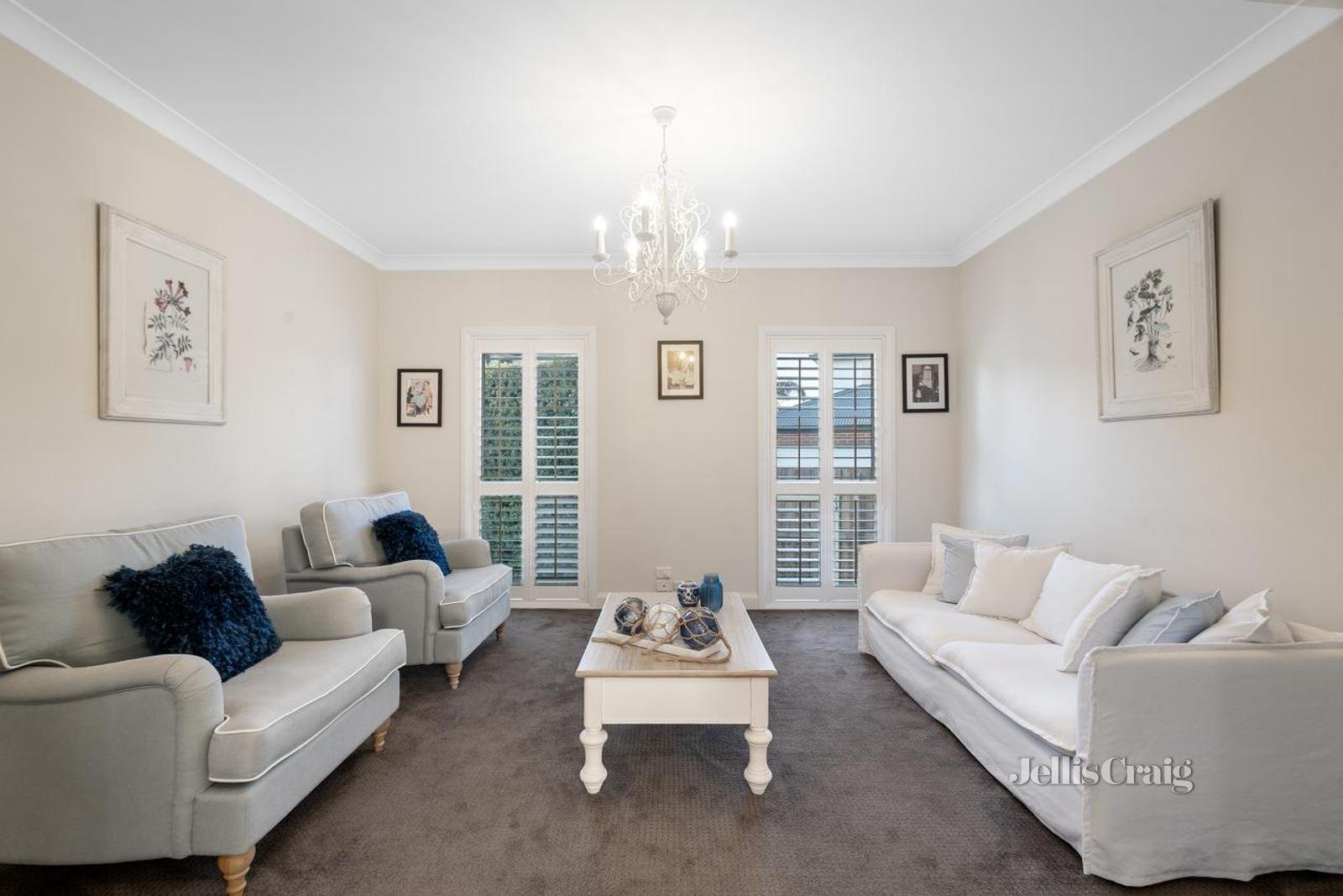 2 Boriska Court, Glen Waverley image 7