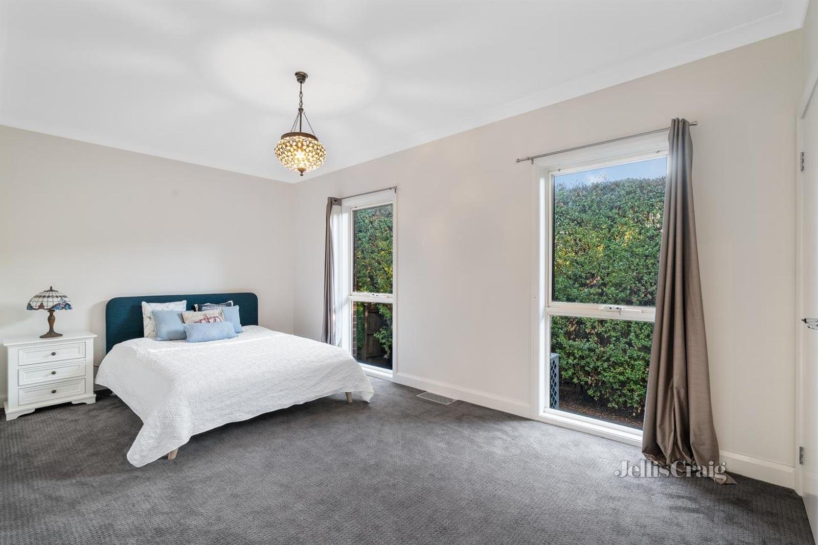 2 Boriska Court, Glen Waverley image 10