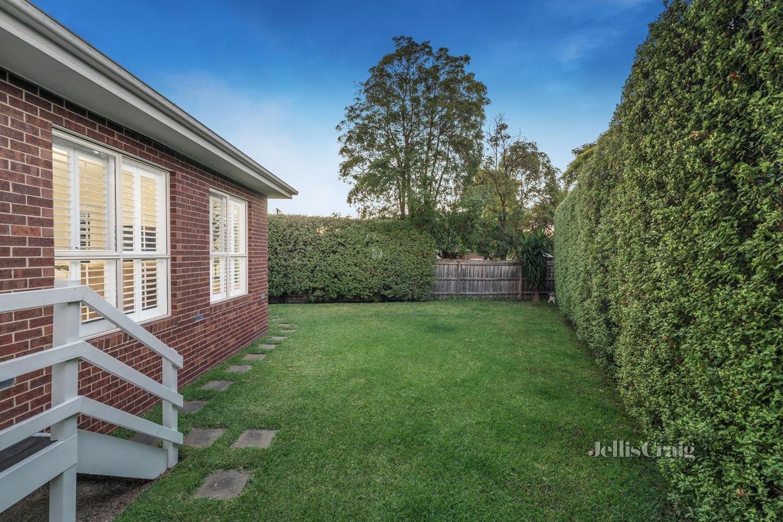 2 Boriska Court, Glen Waverley image 12