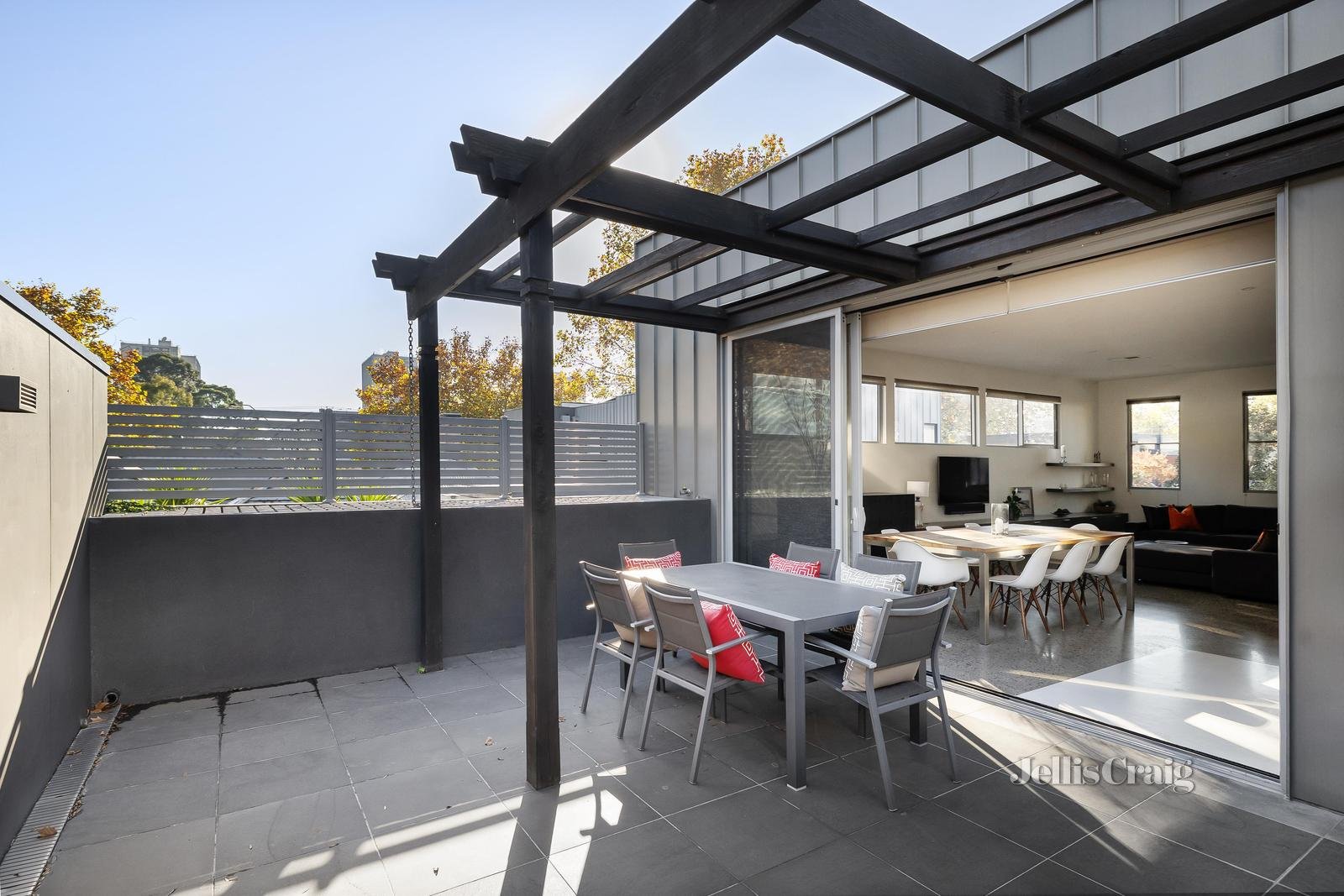 2 Bosisto Street, Richmond image 3