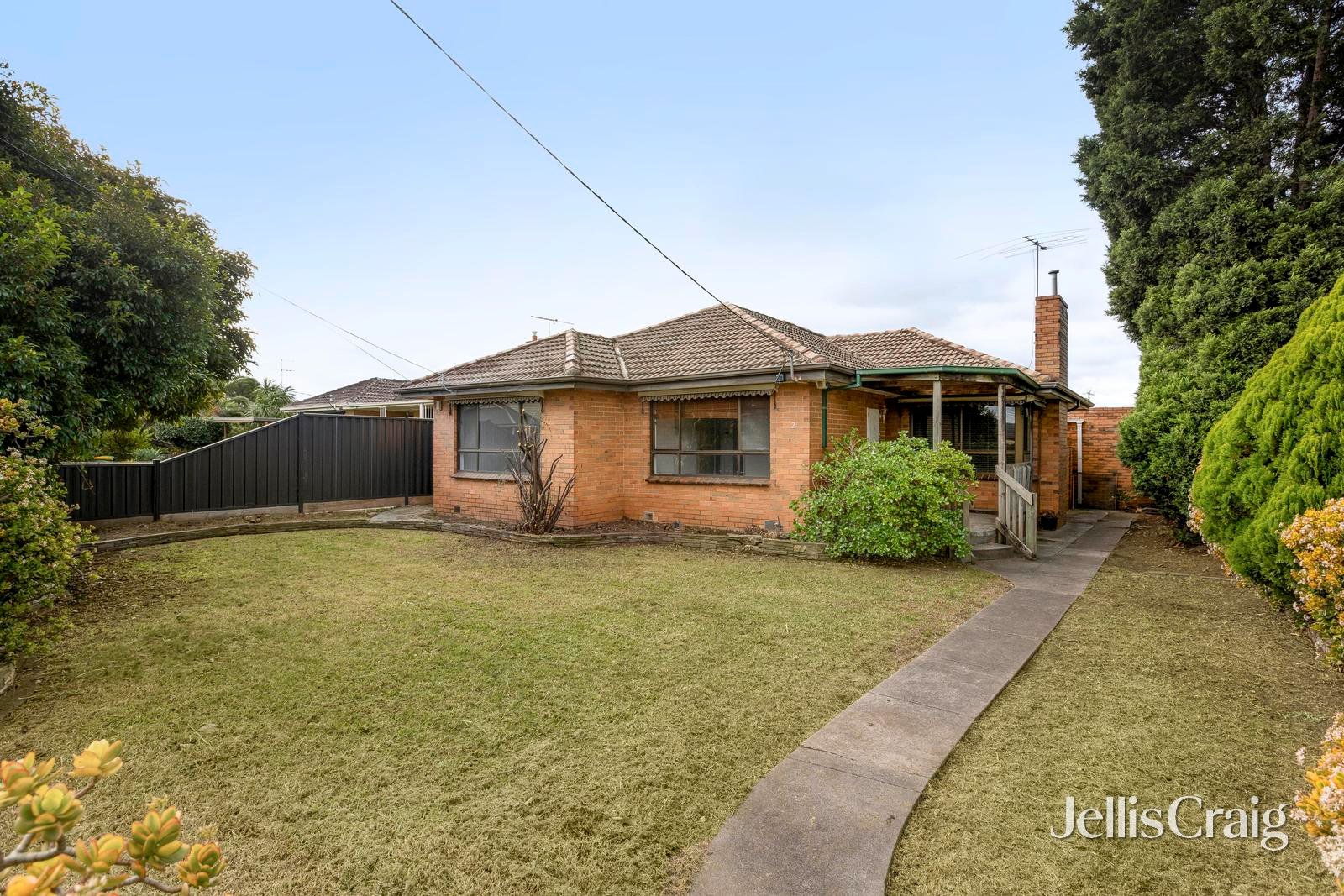 2 Botha Avenue, Reservoir image 11