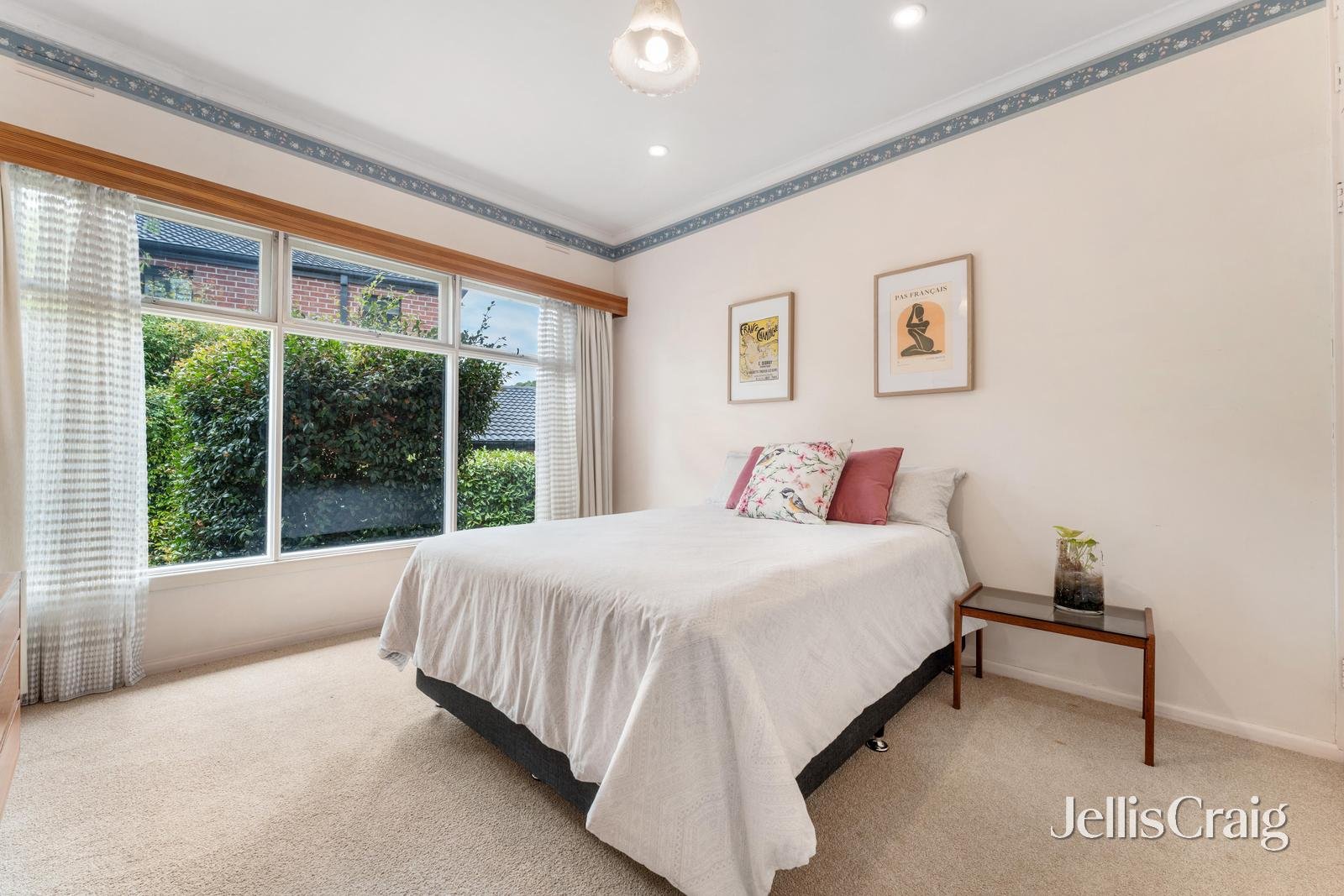 2 Brampton Court, Vermont image 11