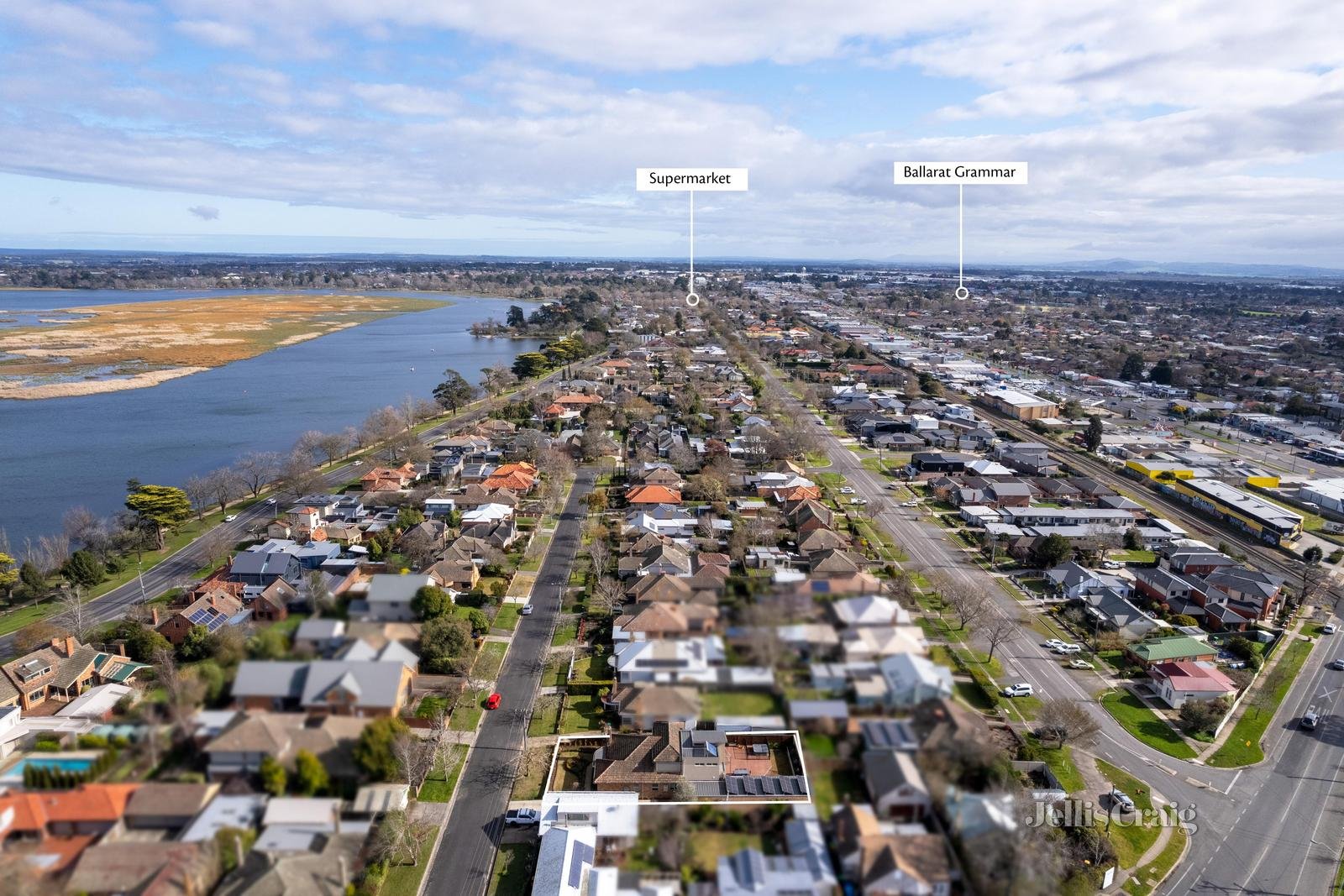 2 Brawn Avenue, Lake Wendouree image 26