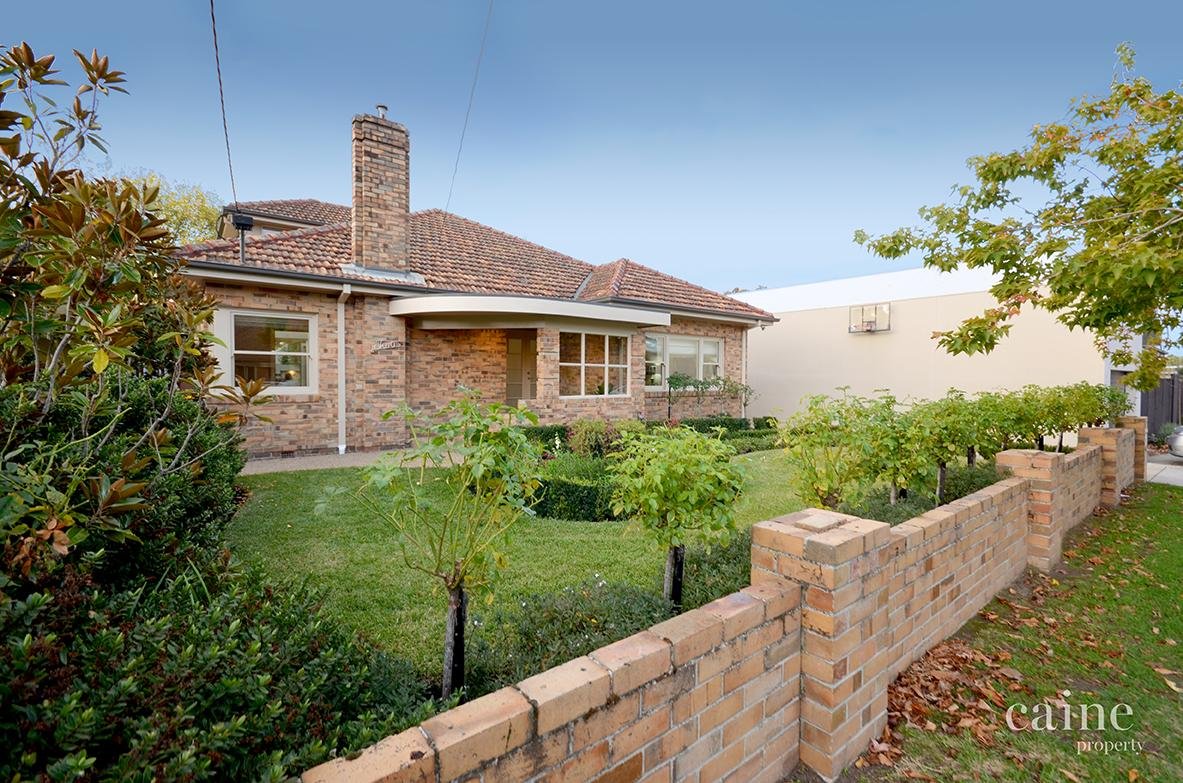 2 Brawn Avenue, Lake Wendouree image 17