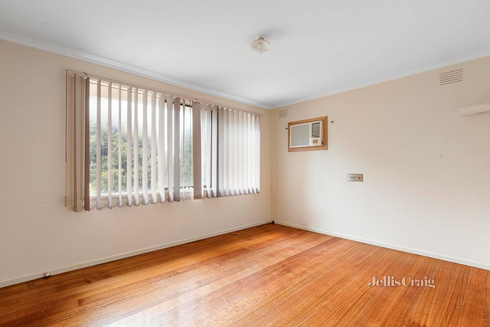 2 Bray Street, Reservoir image 8