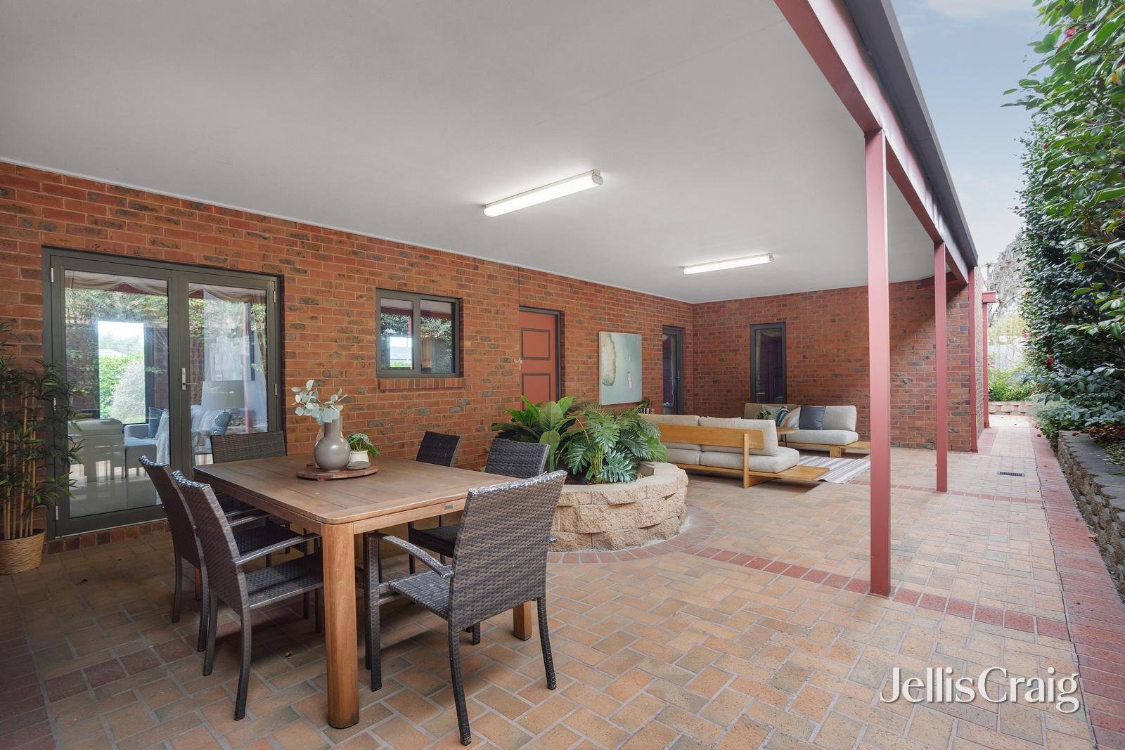 2 Briar Walk, Blackburn South image 15