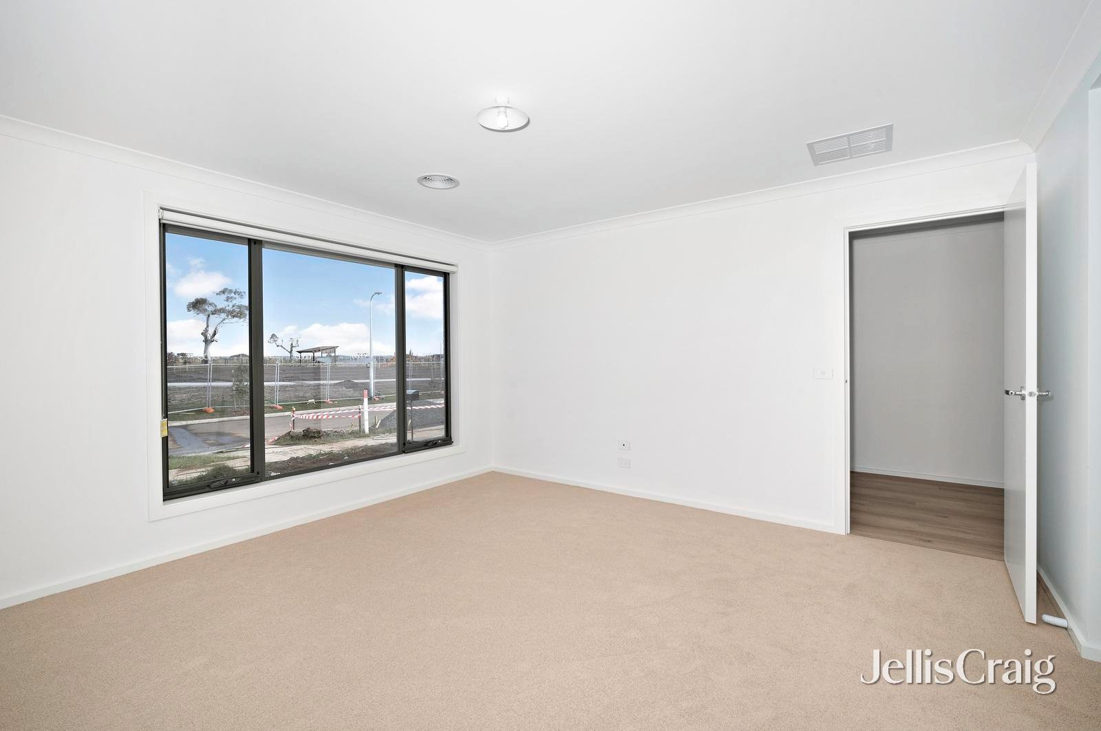 2 Brolga Boulevard, Winter&nbsp;Valley image 6