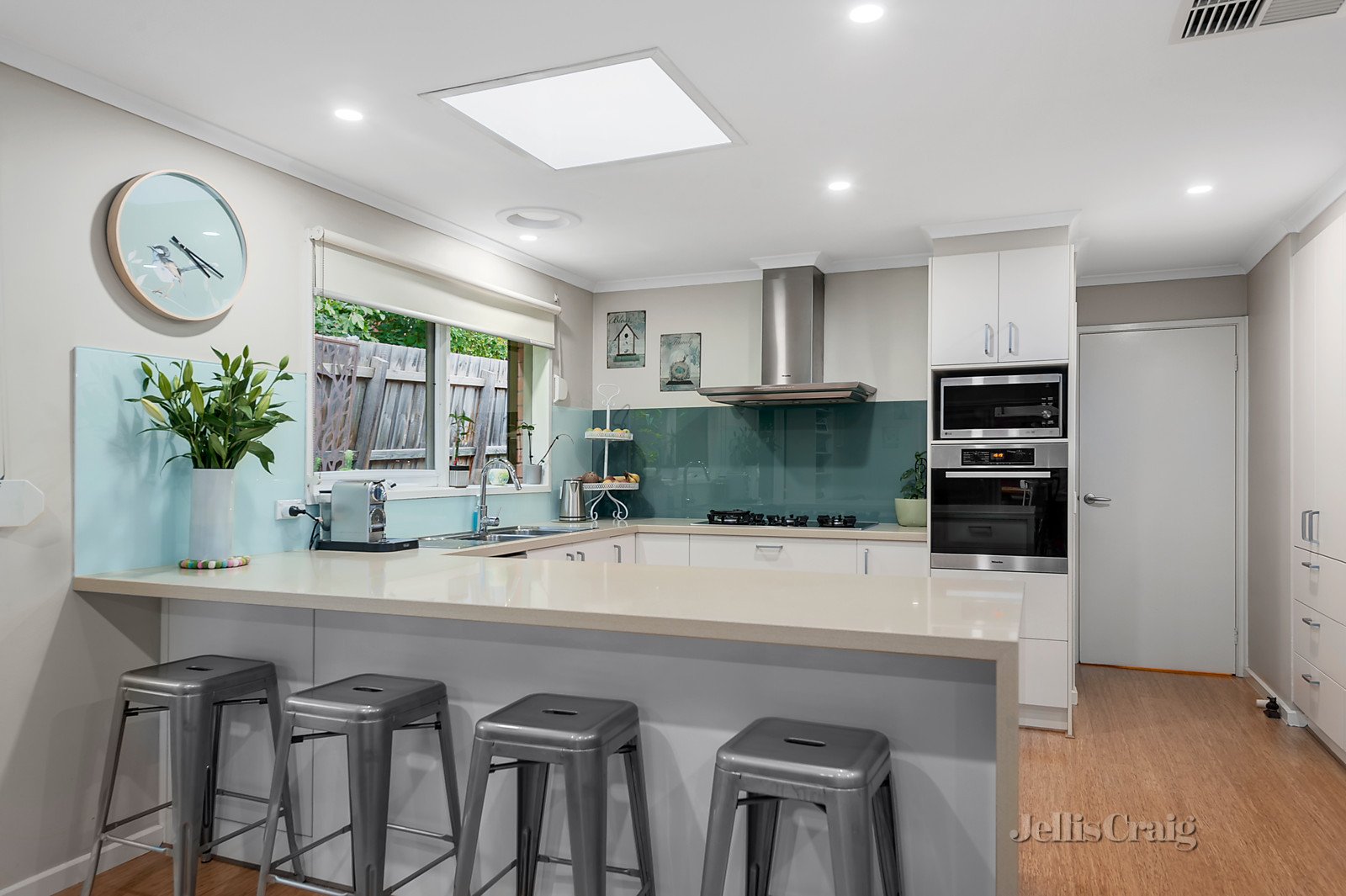 2 Bullock Court, Donvale image 4