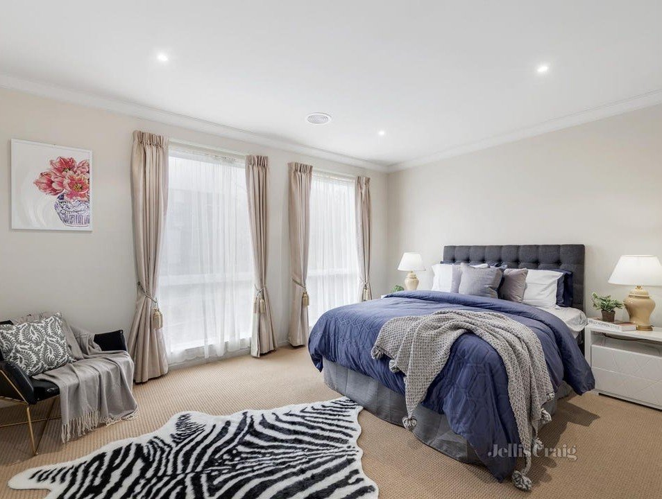 2 Burbidge Close, Burwood image 6
