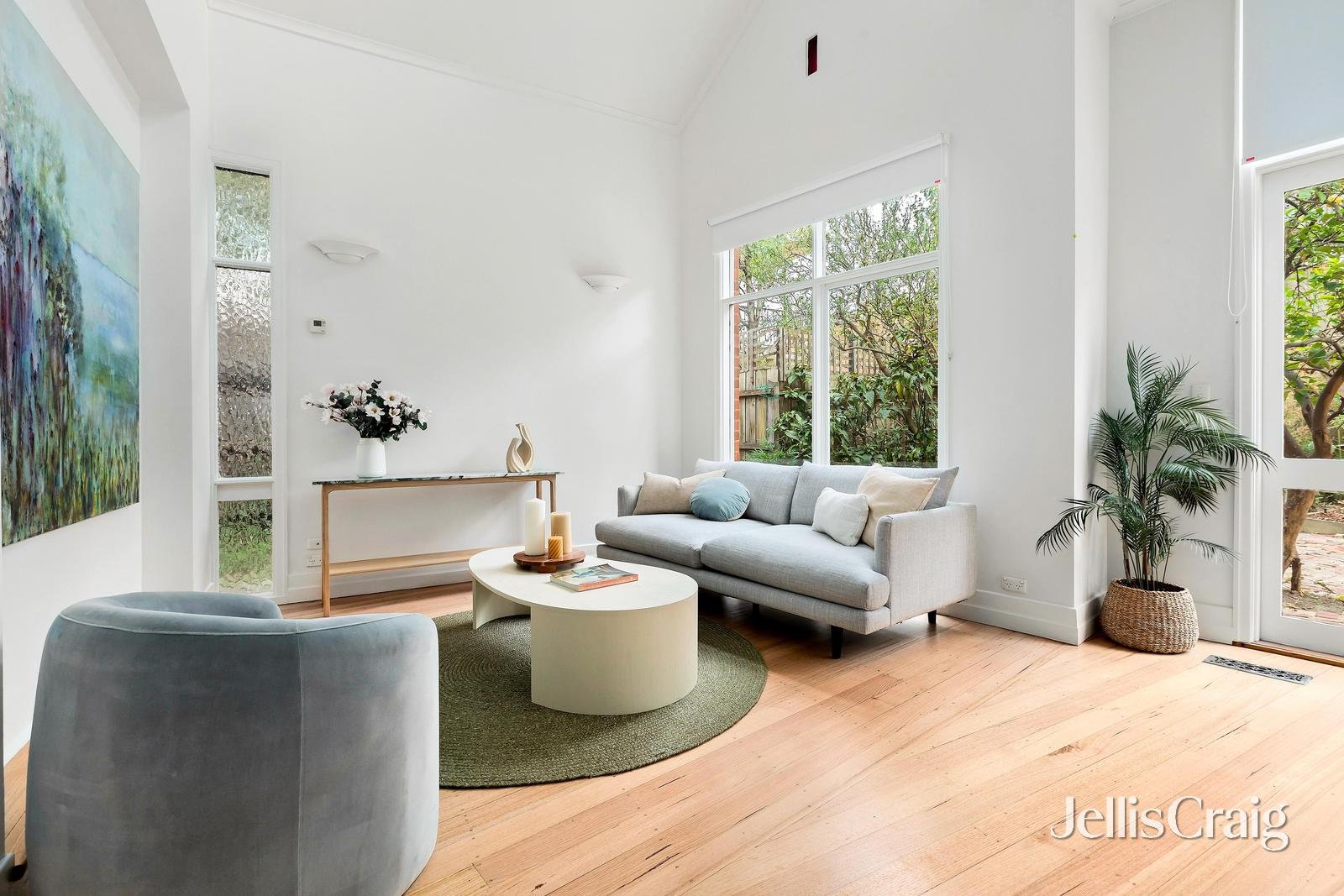 2 Burns Street, Elwood image 4