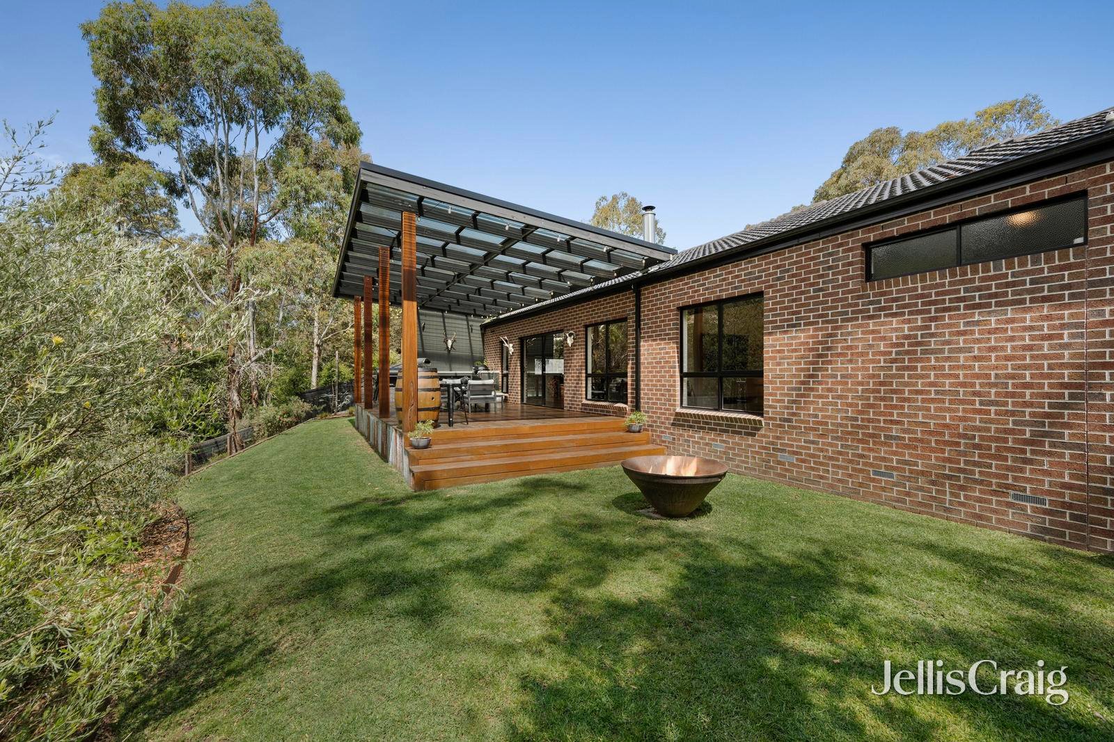 2 Bushland Grove, Lilydale image 15