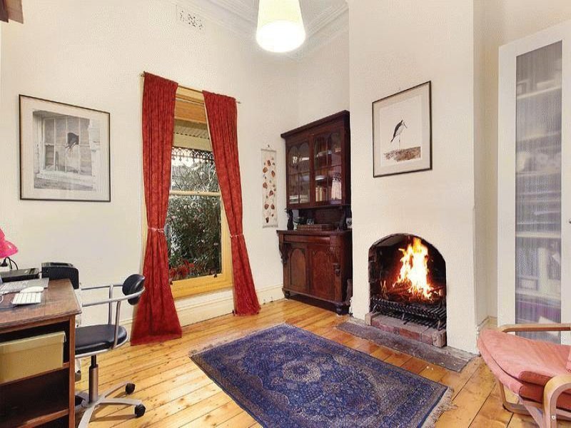2 Byron Street, Kew image 2