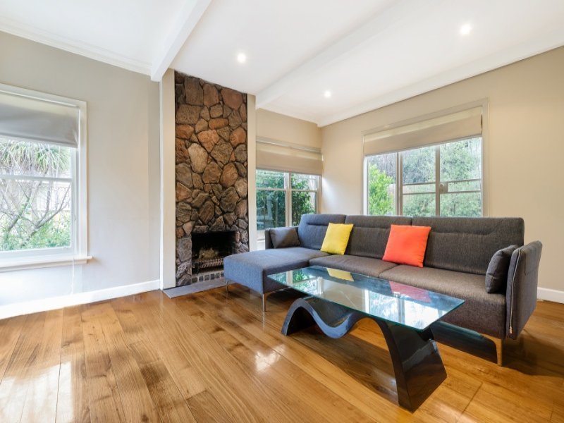 2 Cameron Road, Box Hill North image 3