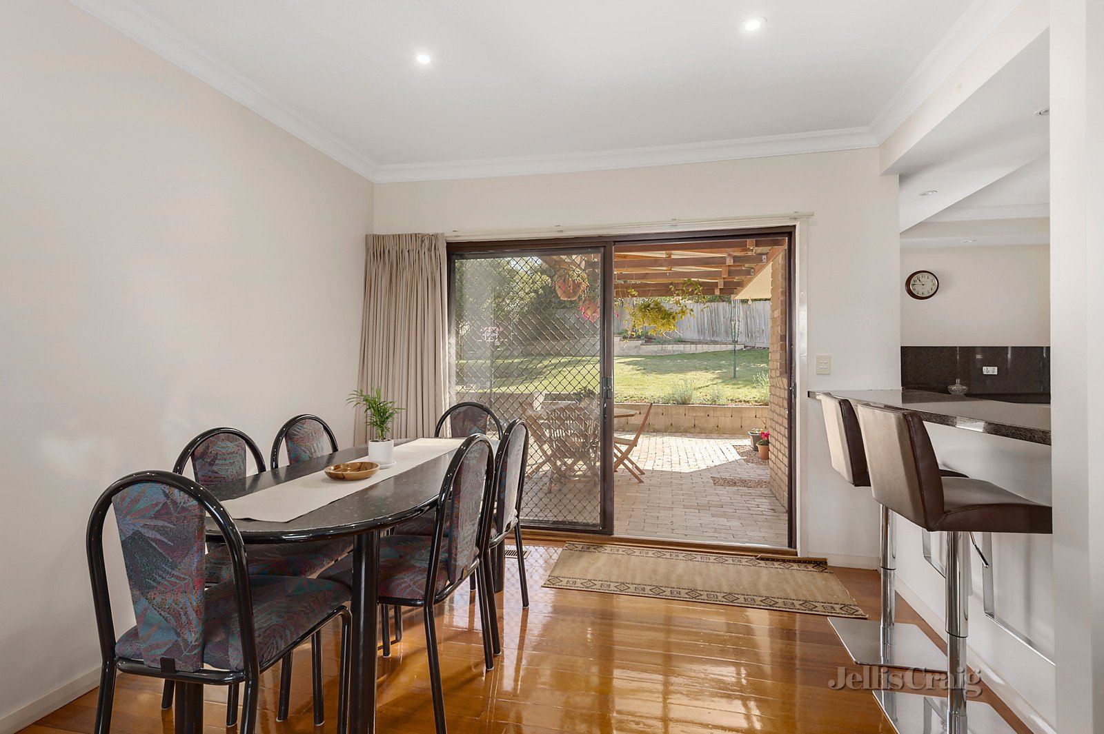 2 Canara Court, Greensborough image 4