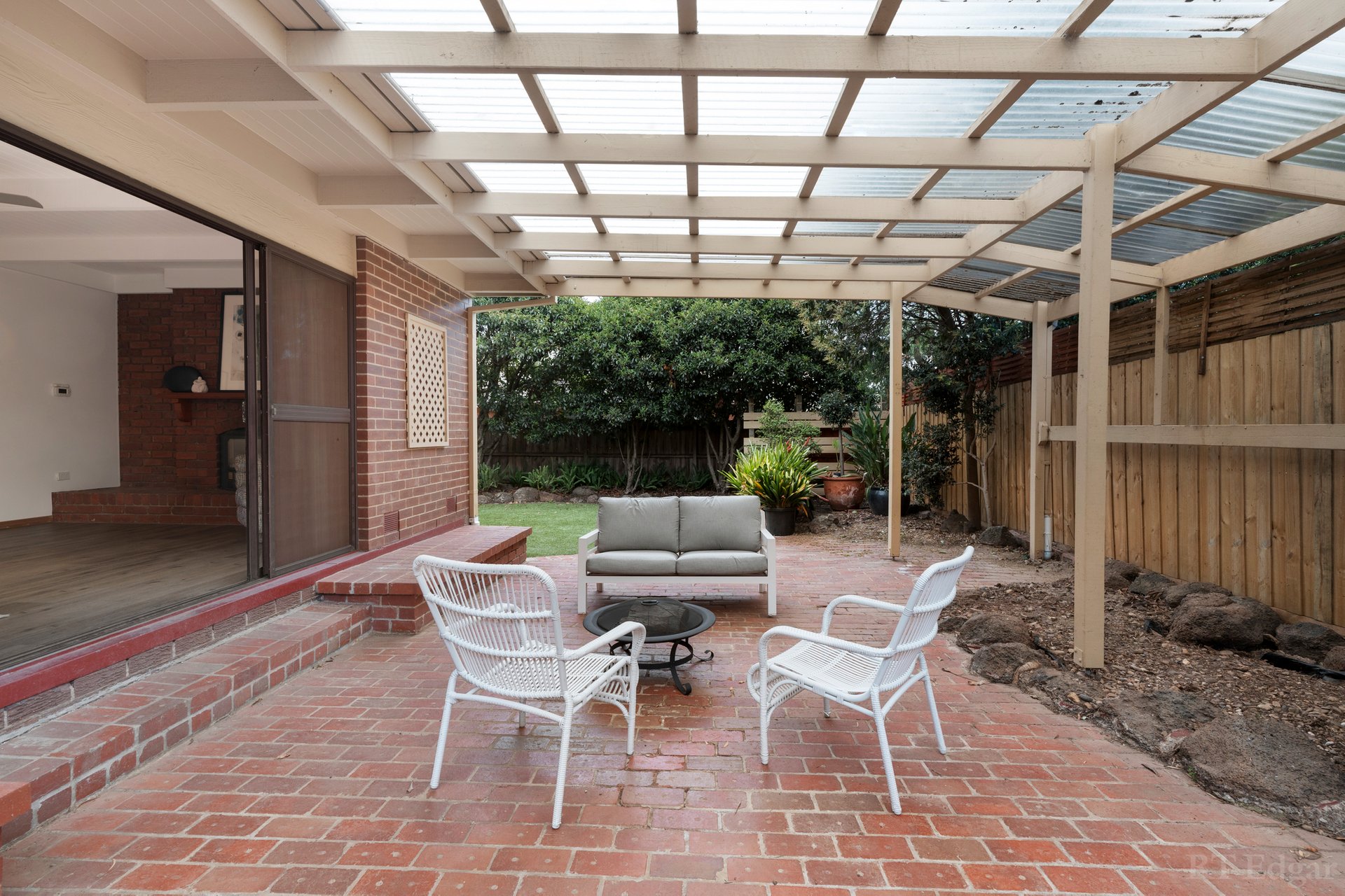 Property Gallery Thumbnail 23