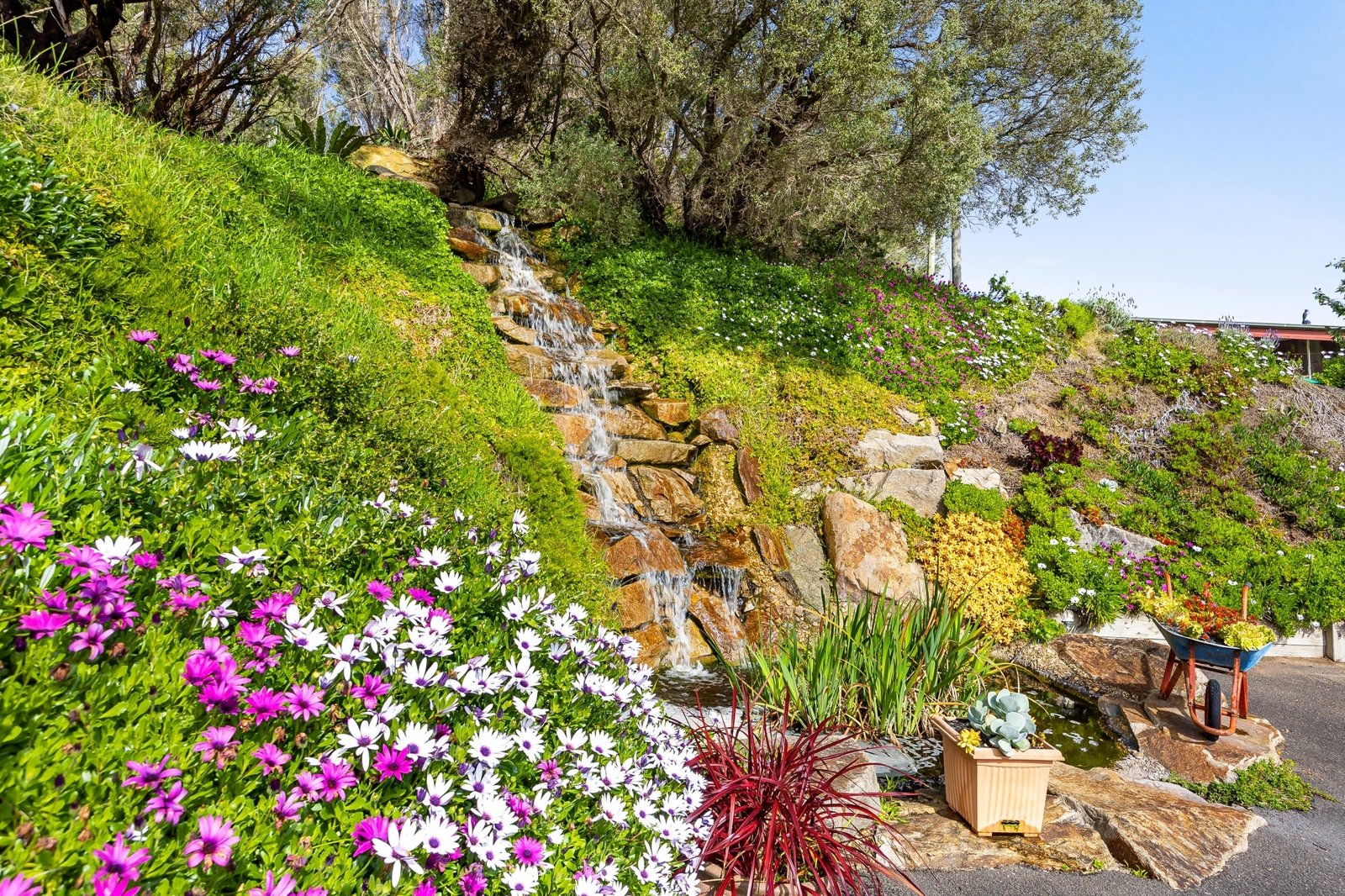 Property Gallery Thumbnail 11