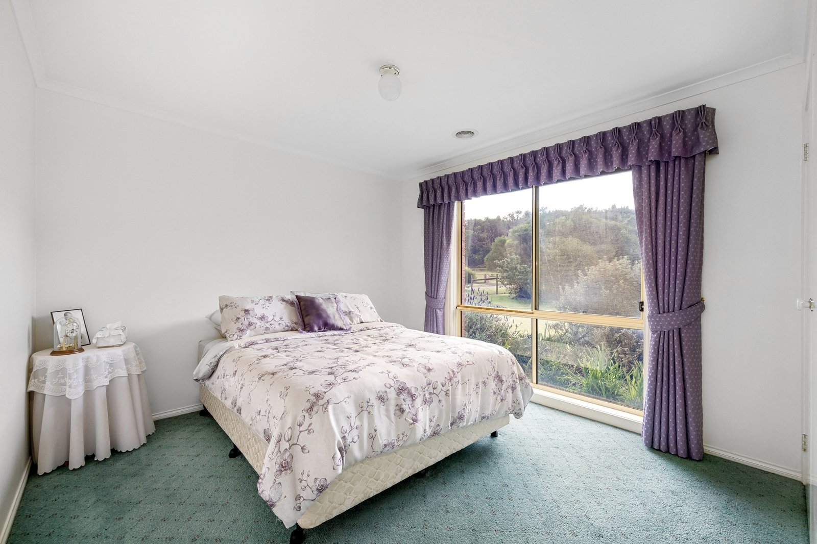 Property Gallery Thumbnail 12