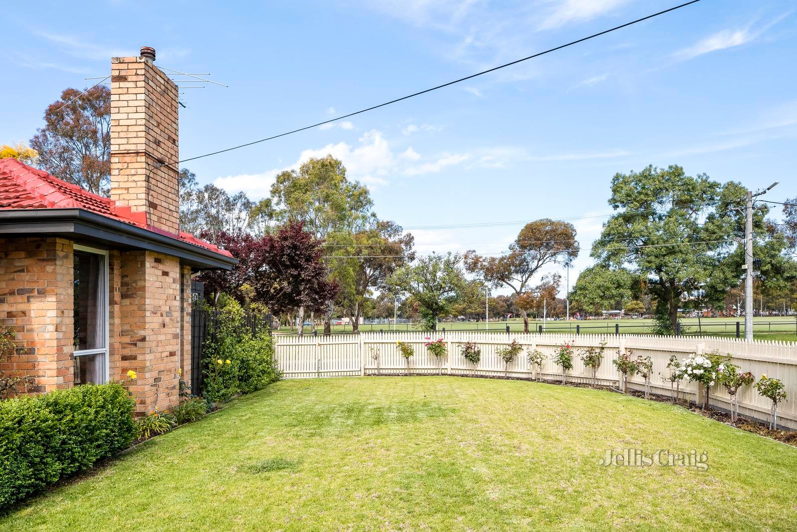 2 Carlyle Crescent, Bellfield image 3