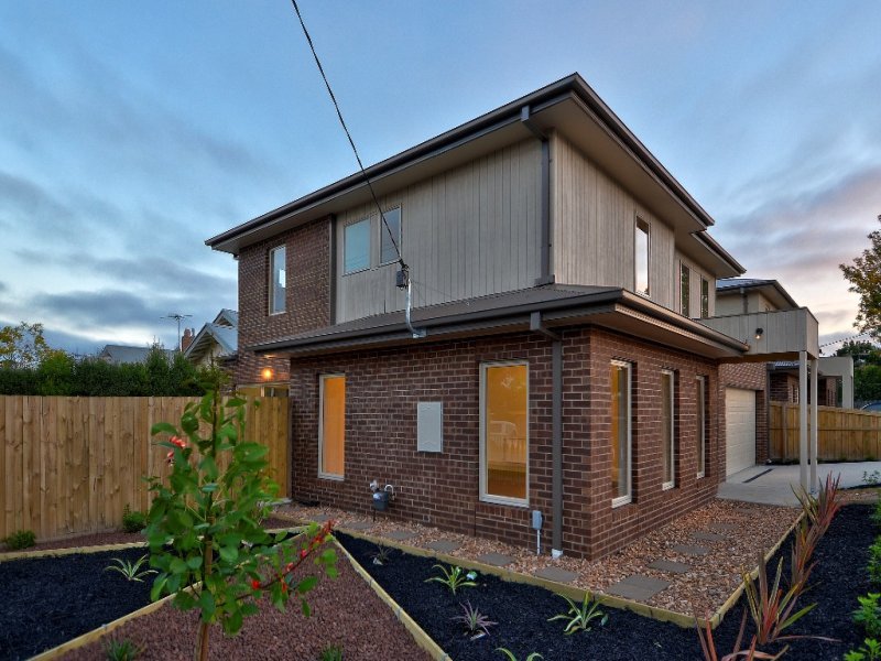 2 Carmichael Avenue, Newtown image 10