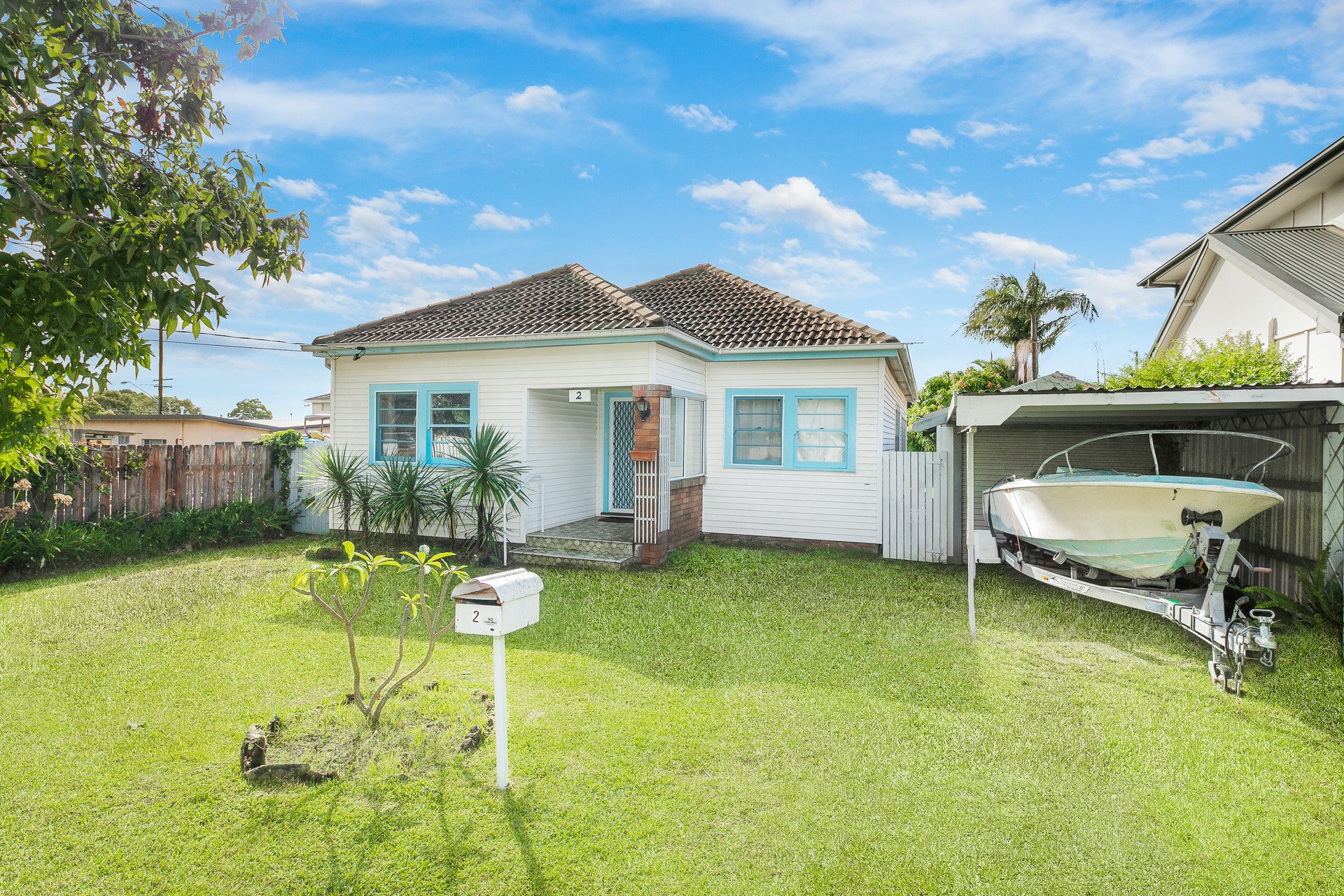 2 Carrington Avenue, Caringbah NSW 2229 Highland