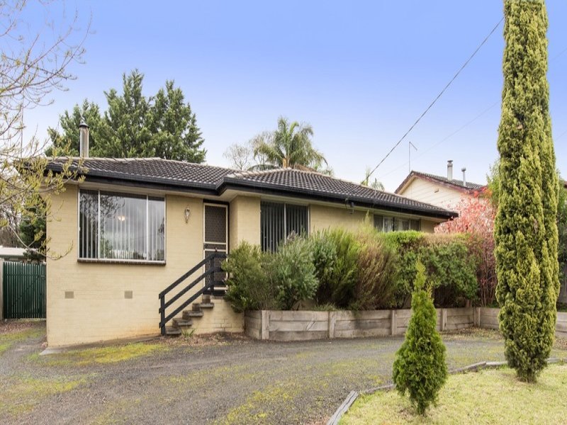 2 Carroll Street, Woori Yallock image 1