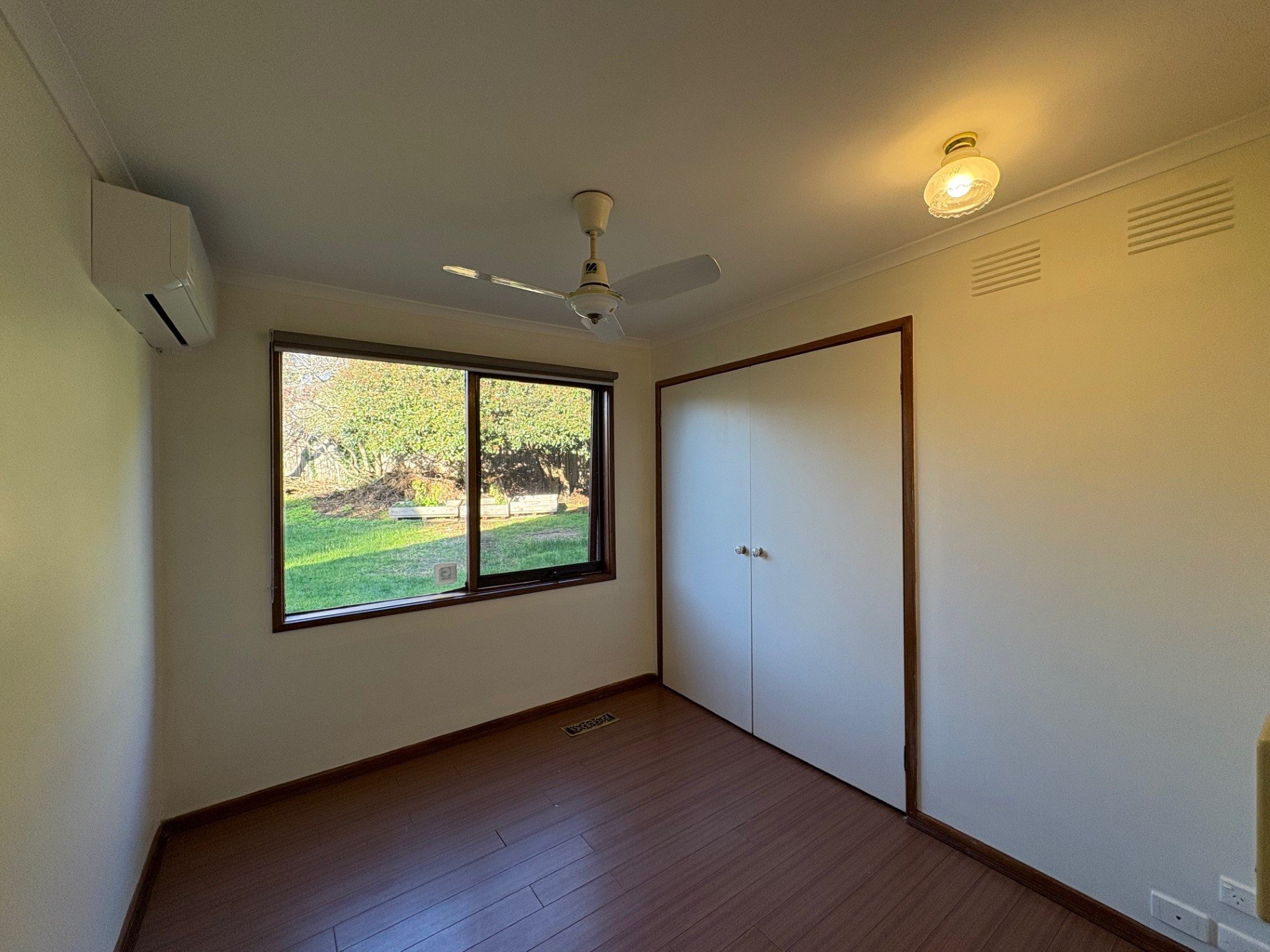 2 Cassia Court, Endeavour Hills image 5
