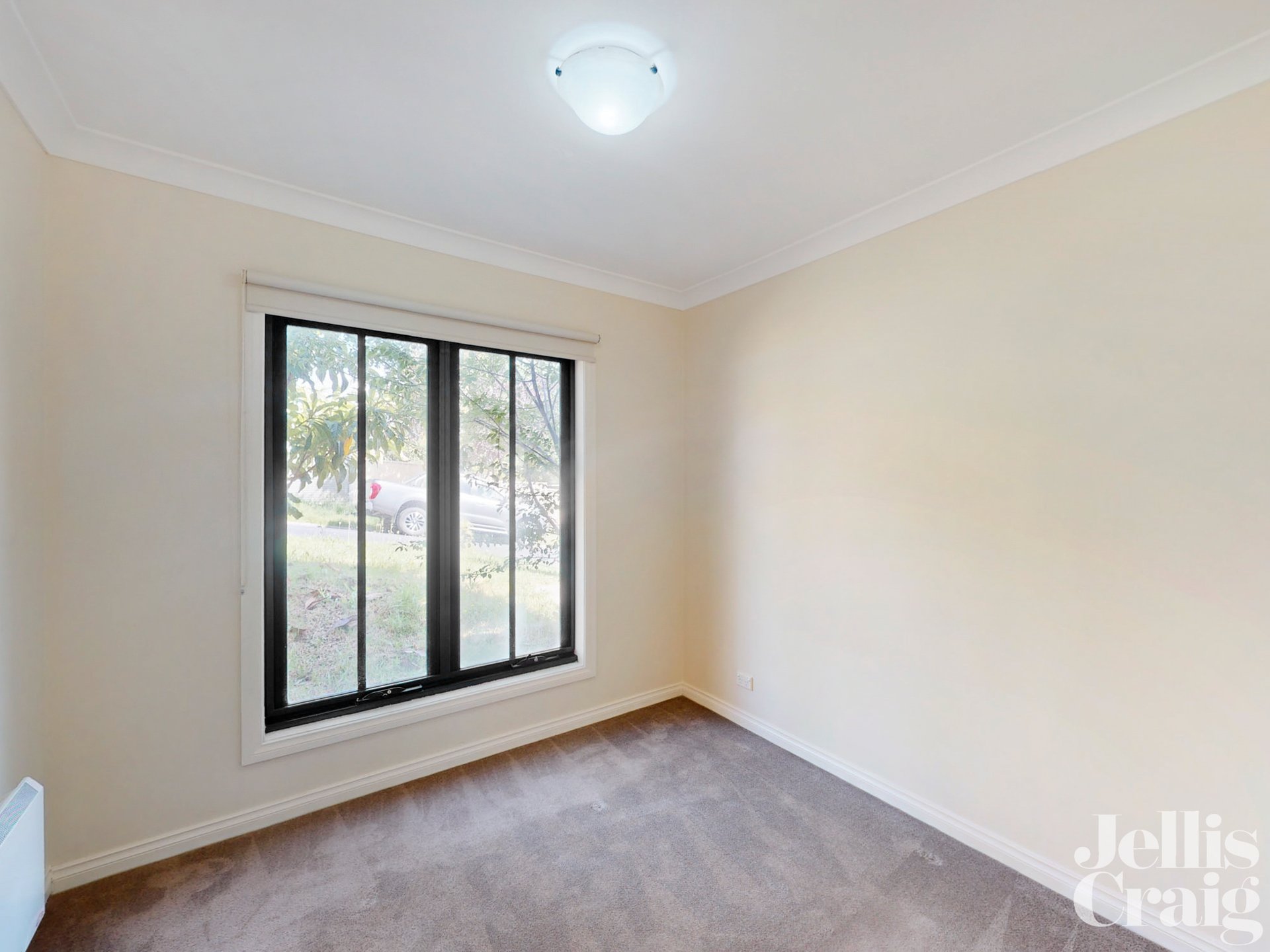 2 Castle View, Maribyrnong image 6