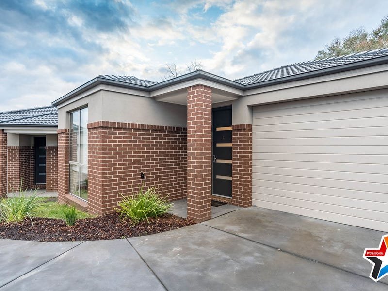 2 Cedar Close, Mooroolbark image 2