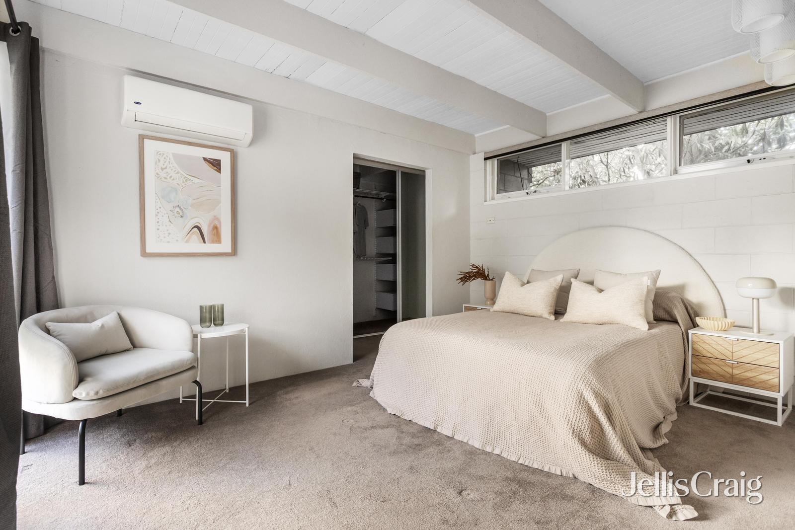 2 Charles Street, Greensborough image 11