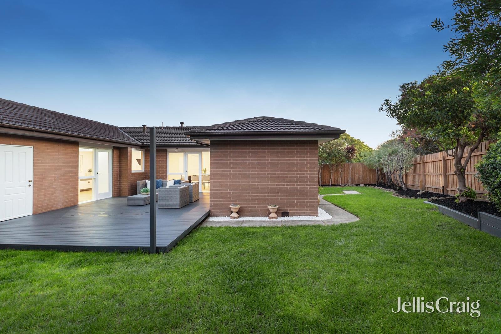2 Charlnet Drive, Vermont South image 12