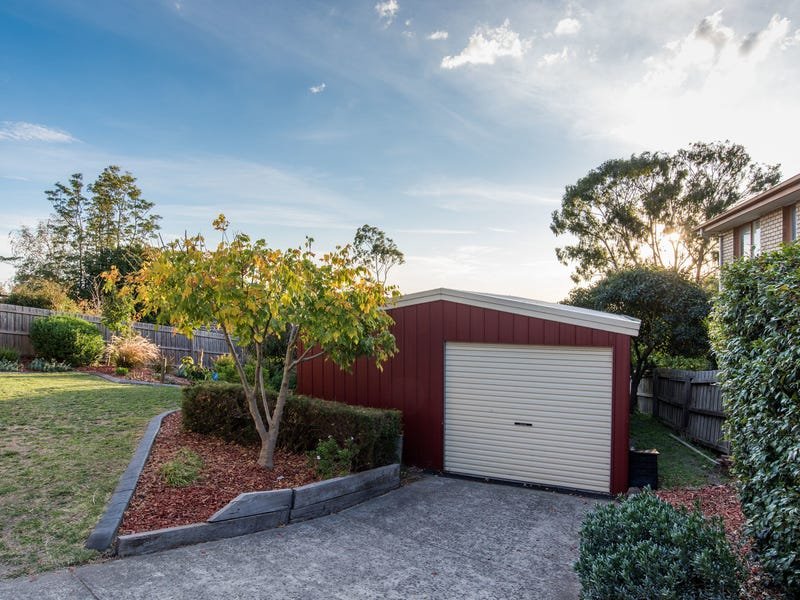 2 Chippendale Court, Chirnside Park image 3