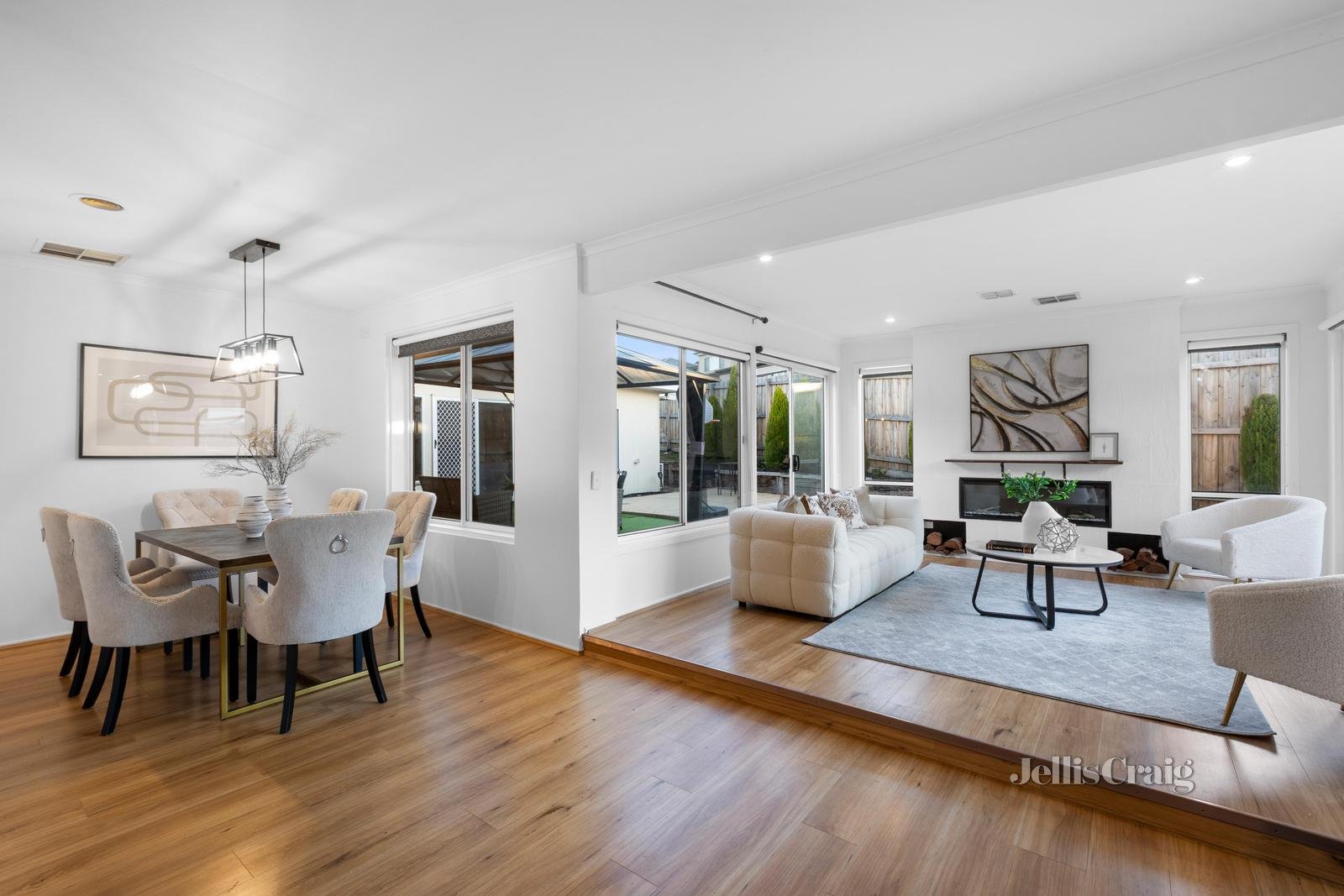 2 Clovelly Court, Mount Waverley image 5