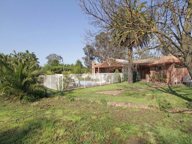 2 Cloverlea Drive, Kilsyth South image 16