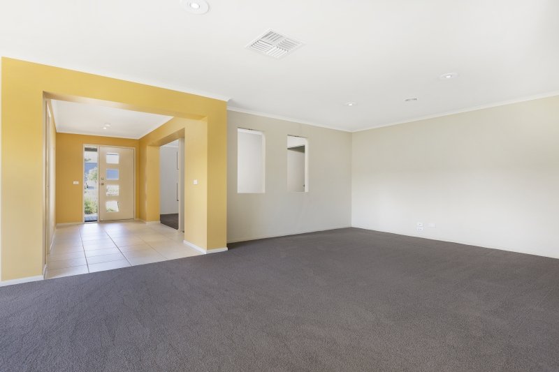 Property Gallery Thumbnail 7