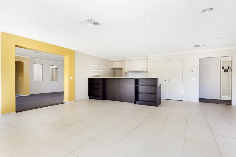 Property Gallery Thumbnail 3