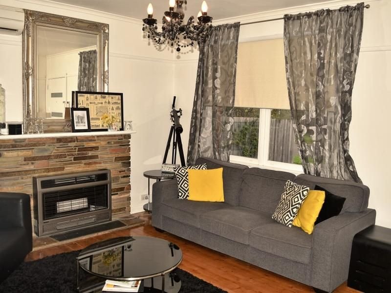 2 Collins Street, Heidelberg Heights image 3