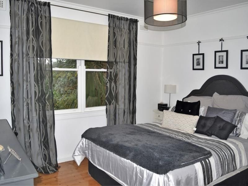 2 Collins Street, Heidelberg Heights image 5