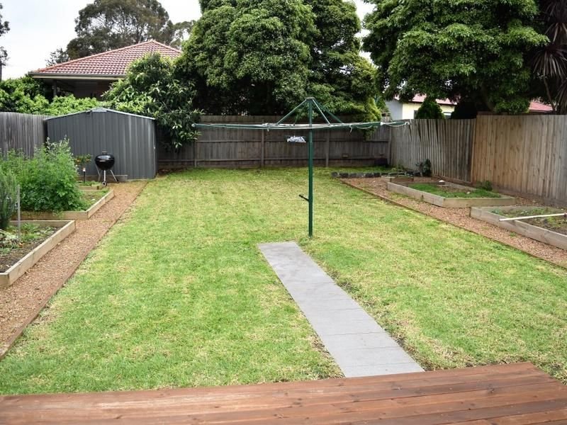 2 Collins Street, Heidelberg Heights image 8