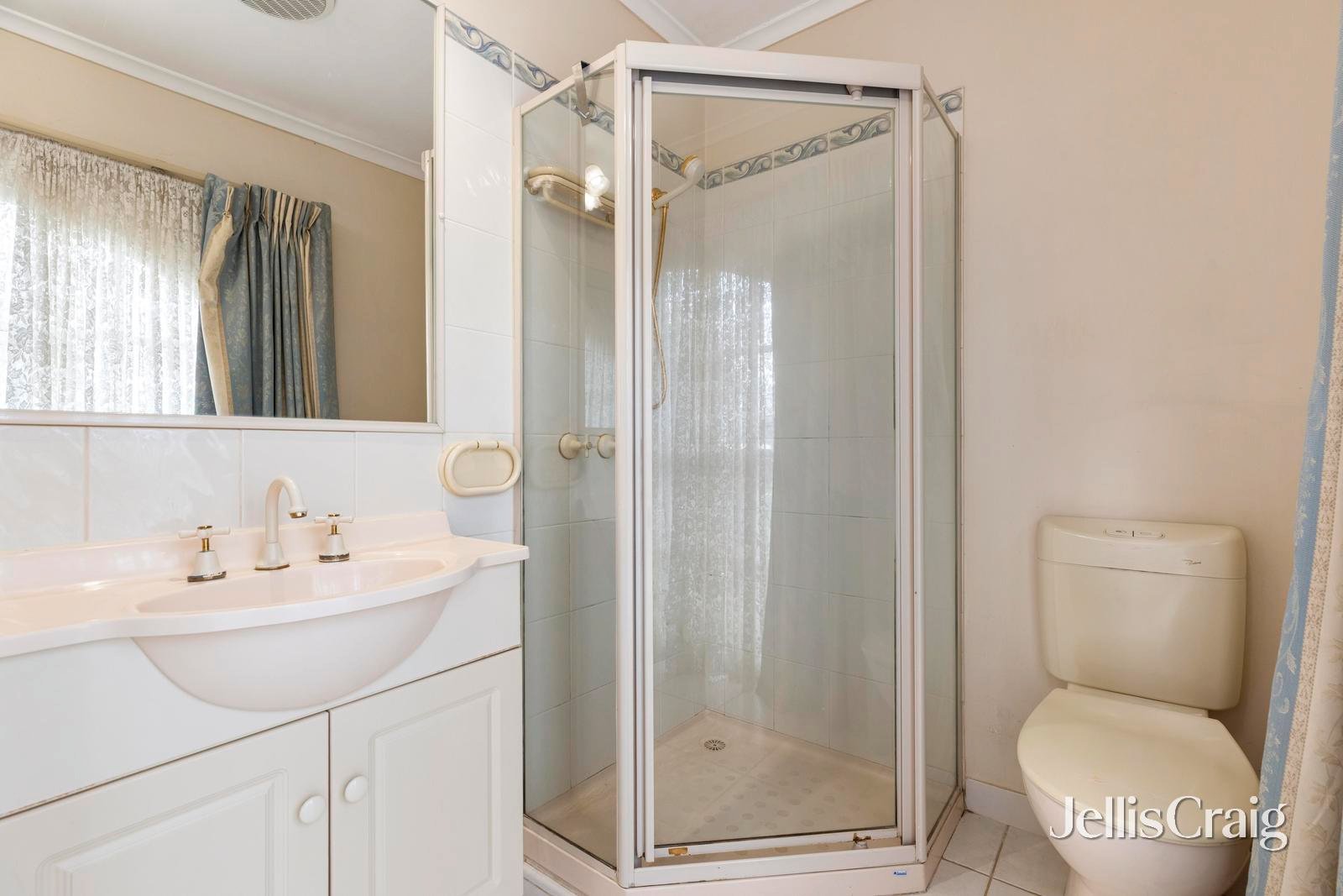 2 Colvin Court, Glen&nbsp;Waverley image 13