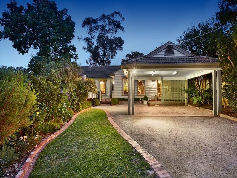 2 Connell Court, Balwyn image 1