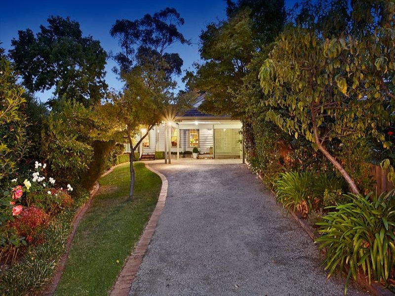2 Connell Court, Balwyn image 2