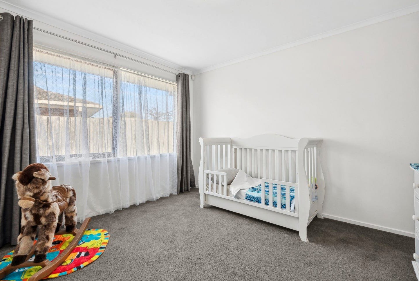 2 Conrad Court, Whittington image 9