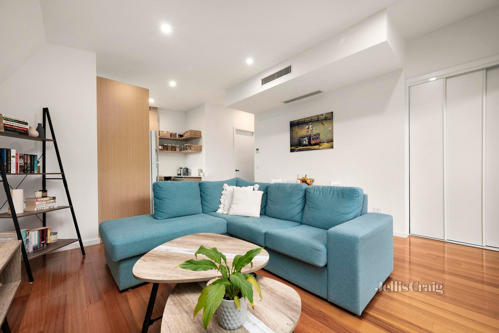 2 Coral Avenue, Footscray image 3