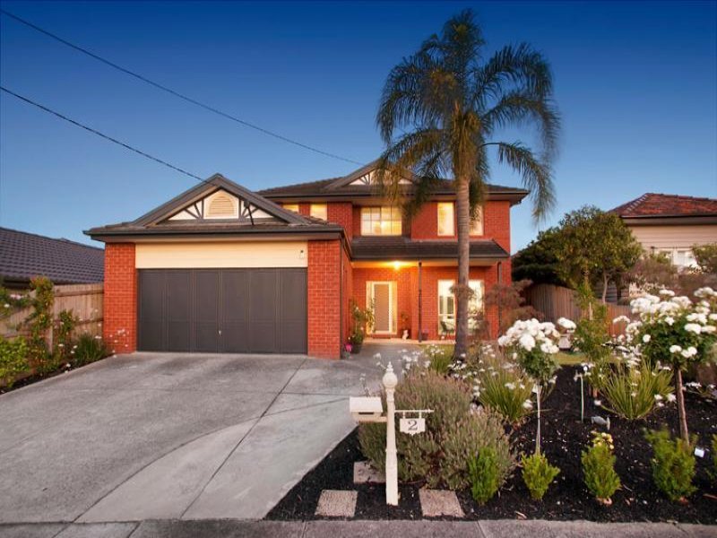 2 Costello Street, Mont Albert North image 1