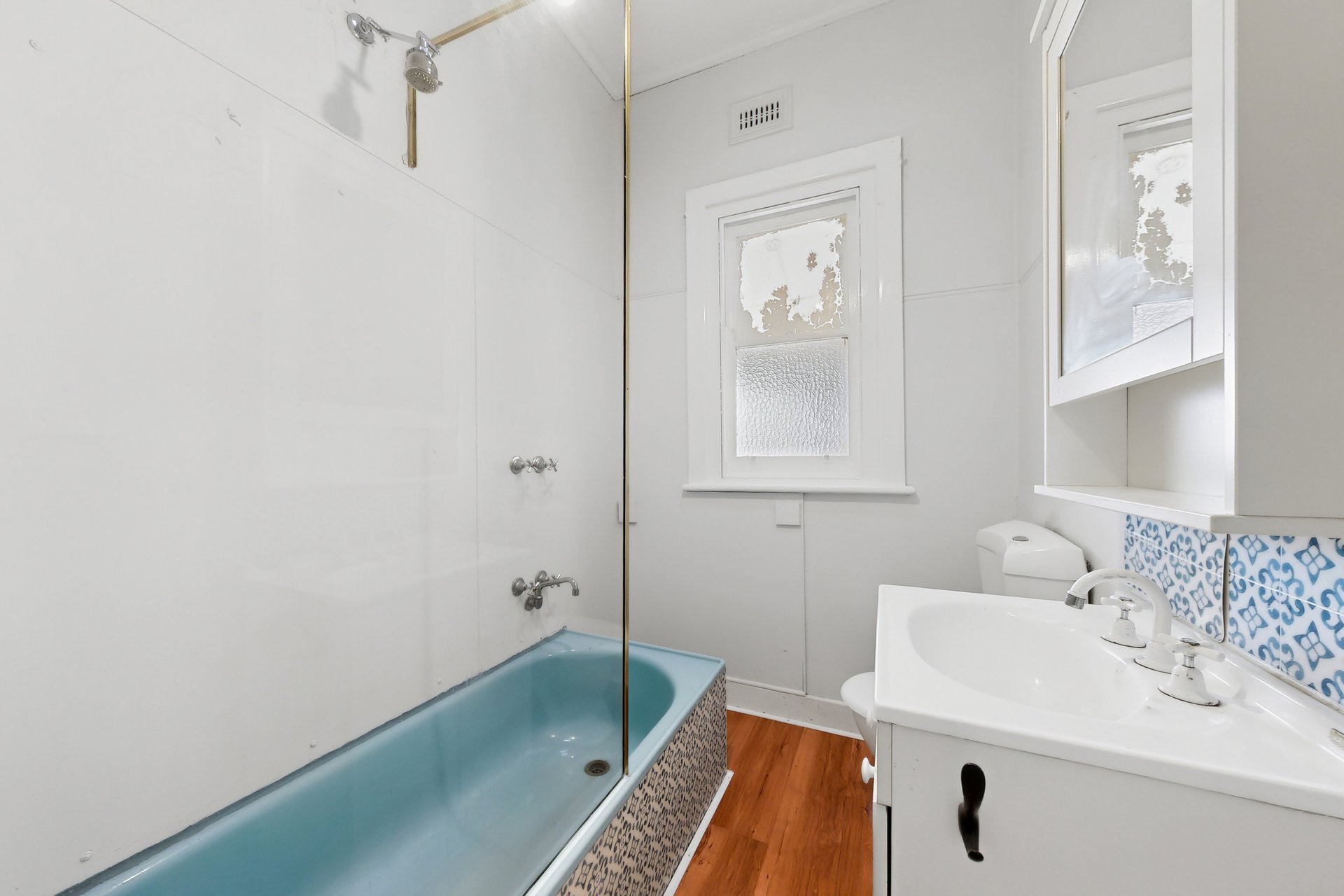 2 Creswick Street, Deepdene image 12