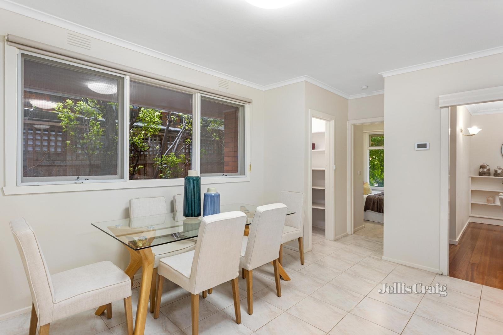 2 Creswick Street, Glen Waverley image 6